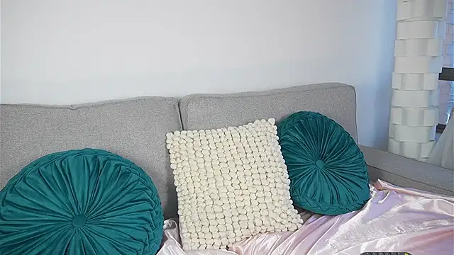 Megan Lim online show from 09/24/25, 11:35