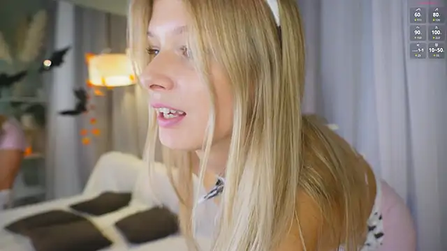  Katie Dierse online show from 10/27/25, 01:37