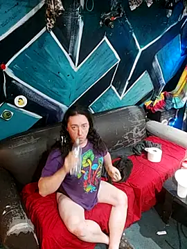 Boo-boo kittyfux online show from 10/20/25, 10:21