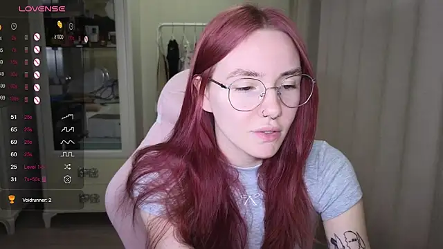 littlevildevil online show from 09/29/25, 11:04