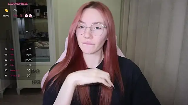 littlevildevil online show from 10/15/25, 10:59