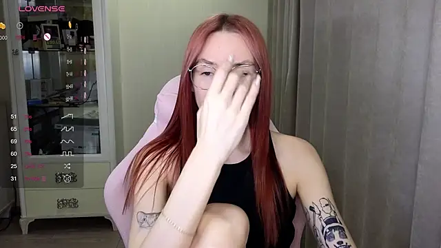 littlevildevil online show from 10/22/25, 11:10