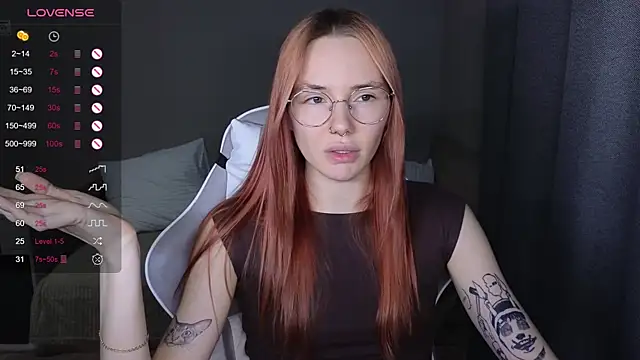 littlevildevil online show from 11/24/25, 10:48