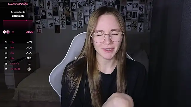 littlevildevil online show from 04/19/26, 10:58