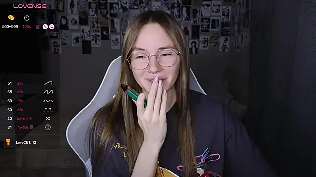 littlevildevil online show from 04/20/26, 11:13