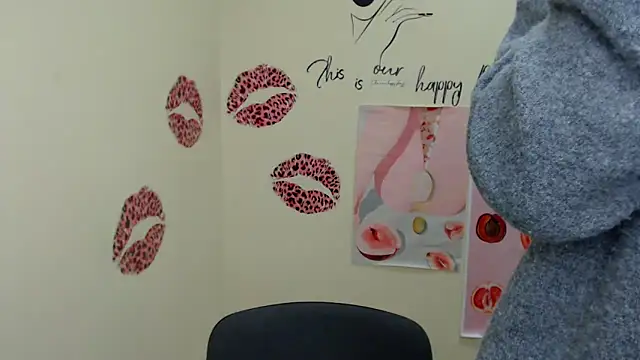 MademoiselleCl online show from 01/06/25, 12:57