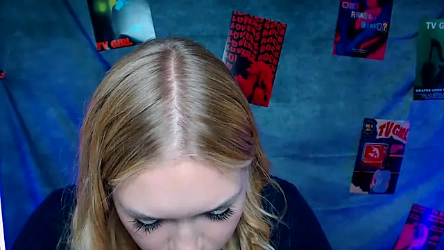 MademoiselleCl online show from 11/07/25, 01:11