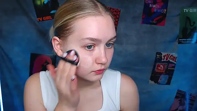 MademoiselleCl online show from 11/13/25, 12:59