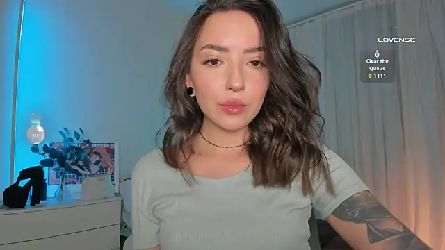 Oh My Dianee online show from 09/18/25, 07:21