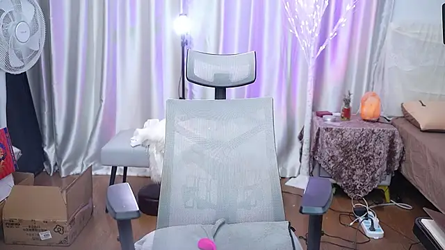 nono babyy online show from 02/06/26, 01:43