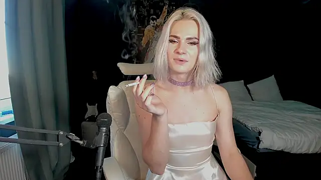 Milena marshmalows online show from 12/13/24, 07:47