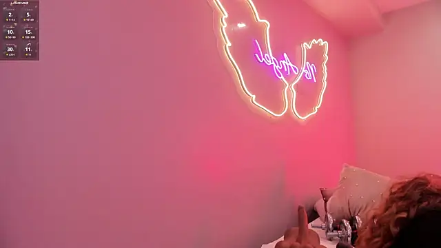 Ninna monroe  online show from 10/07/25, 04:15