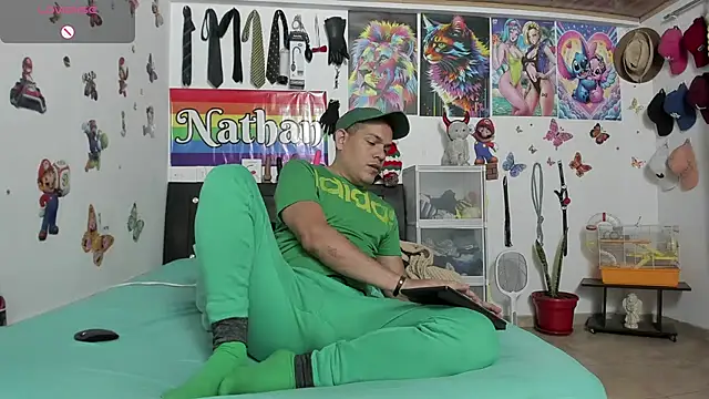 nathan sanchez online show from 09/21/25, 01:18