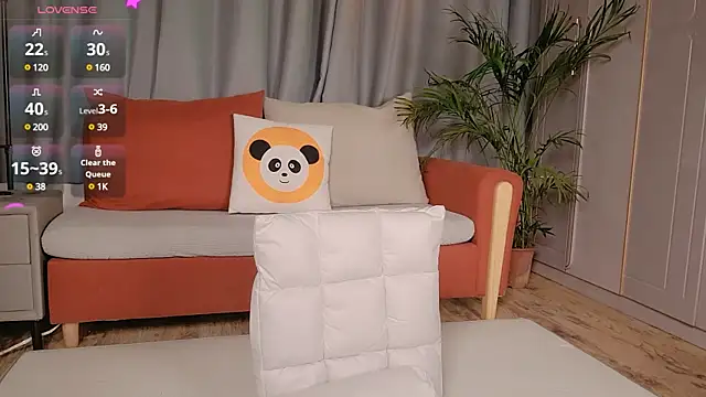 Snapshot of Youth3_ chatting on 01/11/25, 12:40 Youth3  online show from 01/11/25, 12:40