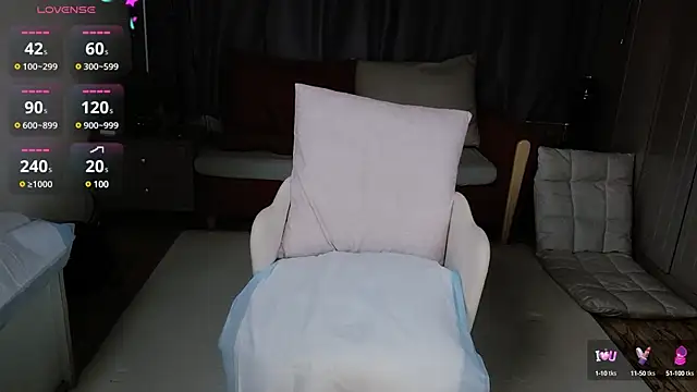 Snapshot of Youth3_ chatting on 01/22/25, 04:33 Youth3  online show from 01/22/25, 04:33