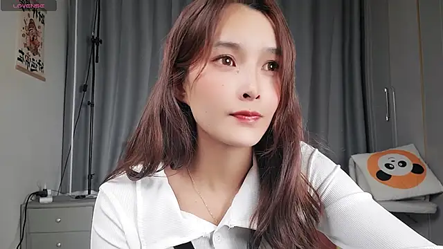 Snapshot of Youth3_ chatting on 02/08/25, 12:39 Youth3  online show from 02/08/25, 12:39