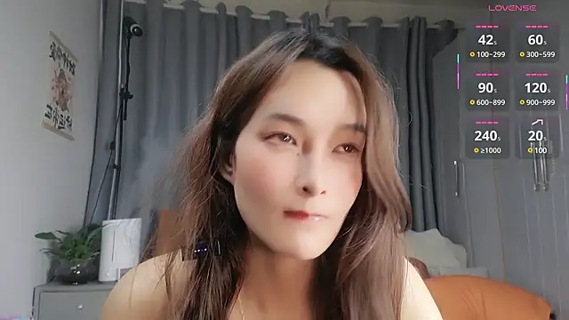 Snapshot of Youth3_ chatting on 03/08/25, 09:40 Youth3  online show from 03/08/25, 09:40