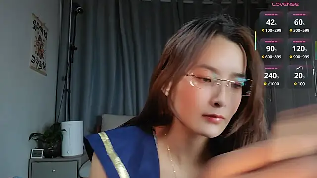 Snapshot of Youth3_ chatting on 03/15/25, 02:23 Youth3  online show from 03/15/25, 02:23