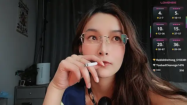 Snapshot of Youth3_ chatting on 03/15/25, 05:26 Youth3  online show from 03/15/25, 05:26