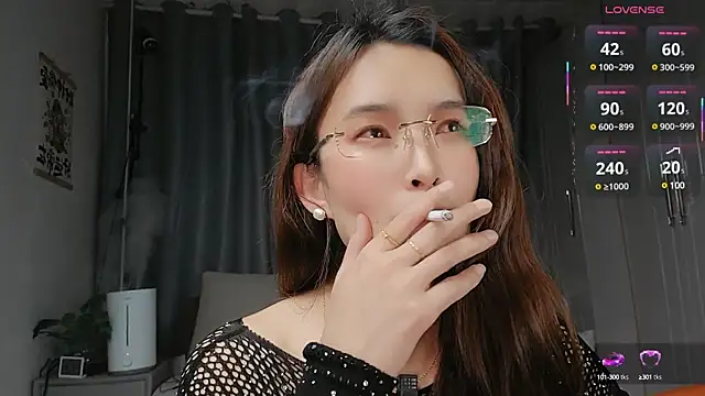 Snapshot of Youth3_ chatting on 03/20/25, 05:15 Youth3  online show from 03/20/25, 05:15