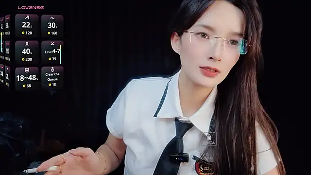 Snapshot of Youth3_ chatting on 09/11/25, 04:07 Youth3  online show from 09/11/25, 04:07