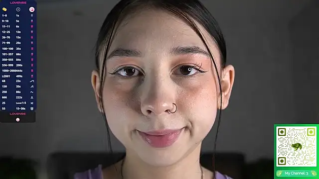 AislyEmbury online show from 12/20/25, 04:41