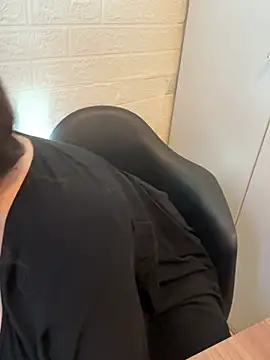 Sophie Eaton online show from 01/15/26, 06:44