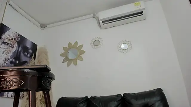 estephany doll online show from 02/13/26, 02:02