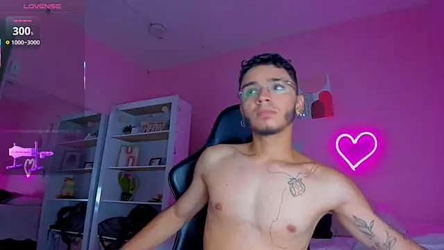 Ian Castillo  online show from 03/14/25, 11:23