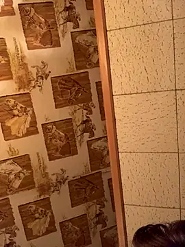 Tonybaloney1972 online show from 09/18/25, 03:52