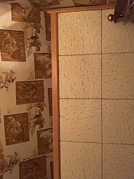 Tonybaloney1972 online show from 10/24/25, 01:13