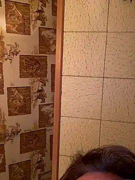 Tonybaloney1972 online show from 12/15/25, 02:49