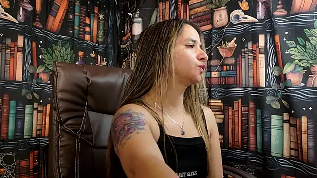 julietta   jackson online show from 01/30/25, 08:21