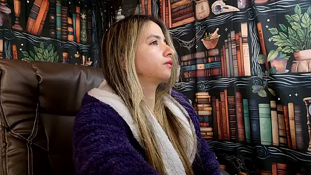 julietta   jackson online show from 03/02/25, 08:40