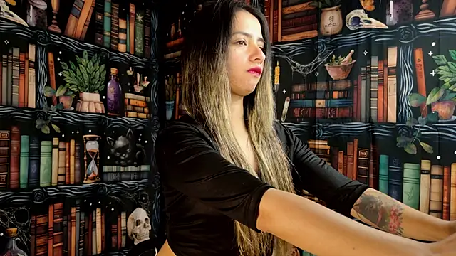 julietta   jackson online show from 11/25/25, 09:48