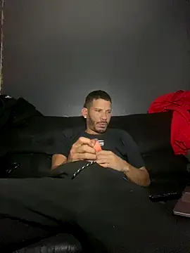 Chico Bellaco online show from 12/20/25, 05:47