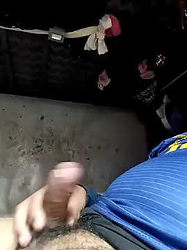 rayhot69 online show from 02/05/25, 05:42