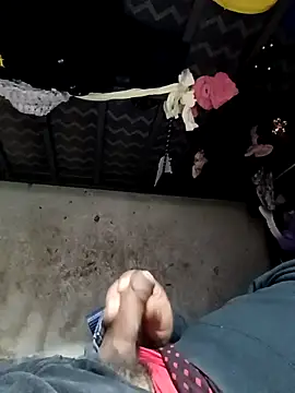 rayhot69 online show from 02/20/25, 04:03