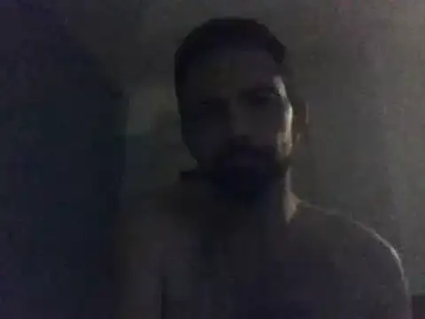 Snapshot of Romix2985 chatting on 12/06/24, 04:17 Romix2985 online show from 12/06/24, 04:17