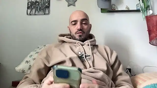 alessandromori91 online show from 02/24/26, 08:23