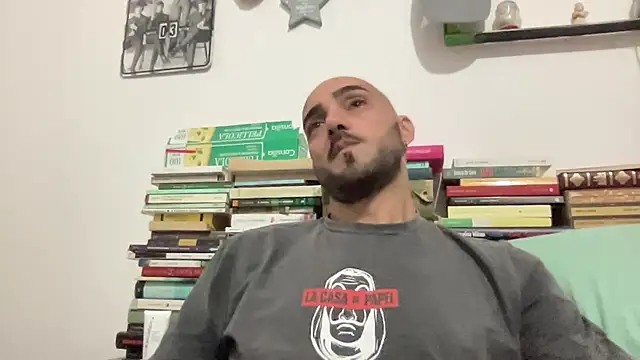 Snapshot of alessandromori91 chatting on 05/09/26, 11:10 alessandromori91 online show from 05/09/26, 11:10