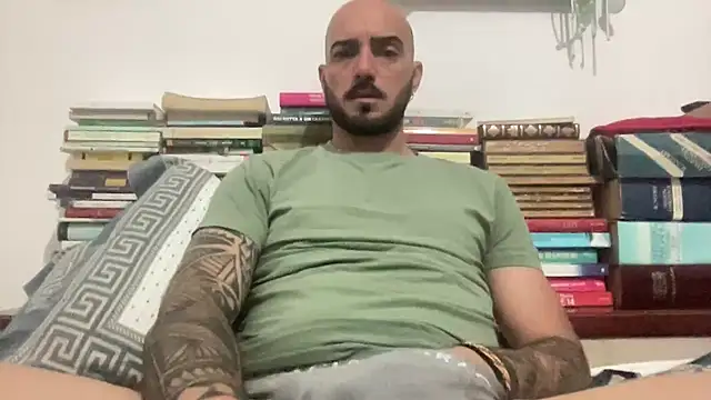 Snapshot of alessandromori91 chatting on 05/15/26, 10:17 alessandromori91 online show from 05/15/26, 10:17