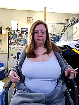 MsShelby40 online show from 12/17/24, 03:39