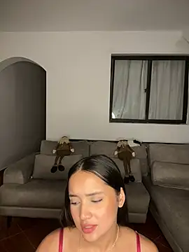 Snapshot of MollySanders___ chatting on 12/14/24, 11:12 MollySanders    online show from 12/14/24, 11:12