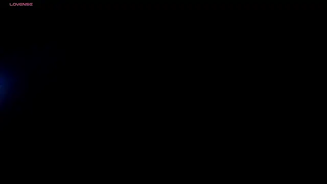 Snapshot of MollySanders___ chatting on 12/17/24, 10:22 MollySanders    online show from 12/17/24, 10:22