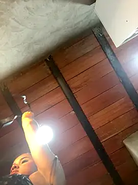 Snapshot of MollySanders___ chatting on 10/09/25, 11:25 MollySanders    online show from 10/09/25, 11:25