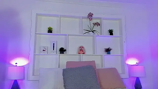 Jenifer Diaz online show from 03/26/26, 02:11