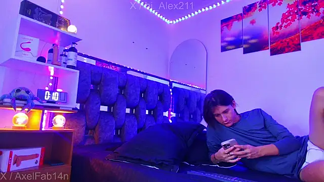 Alex and Fabian online show from 11/16/25, 08:36