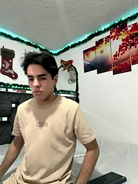 Alex and Fabian online show from 12/22/25, 03:36