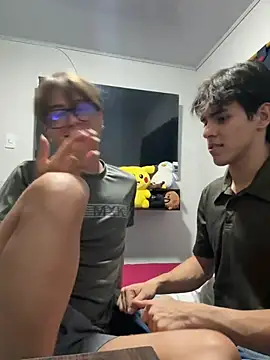Alex and Fabian online show from 05/26/26, 05:25